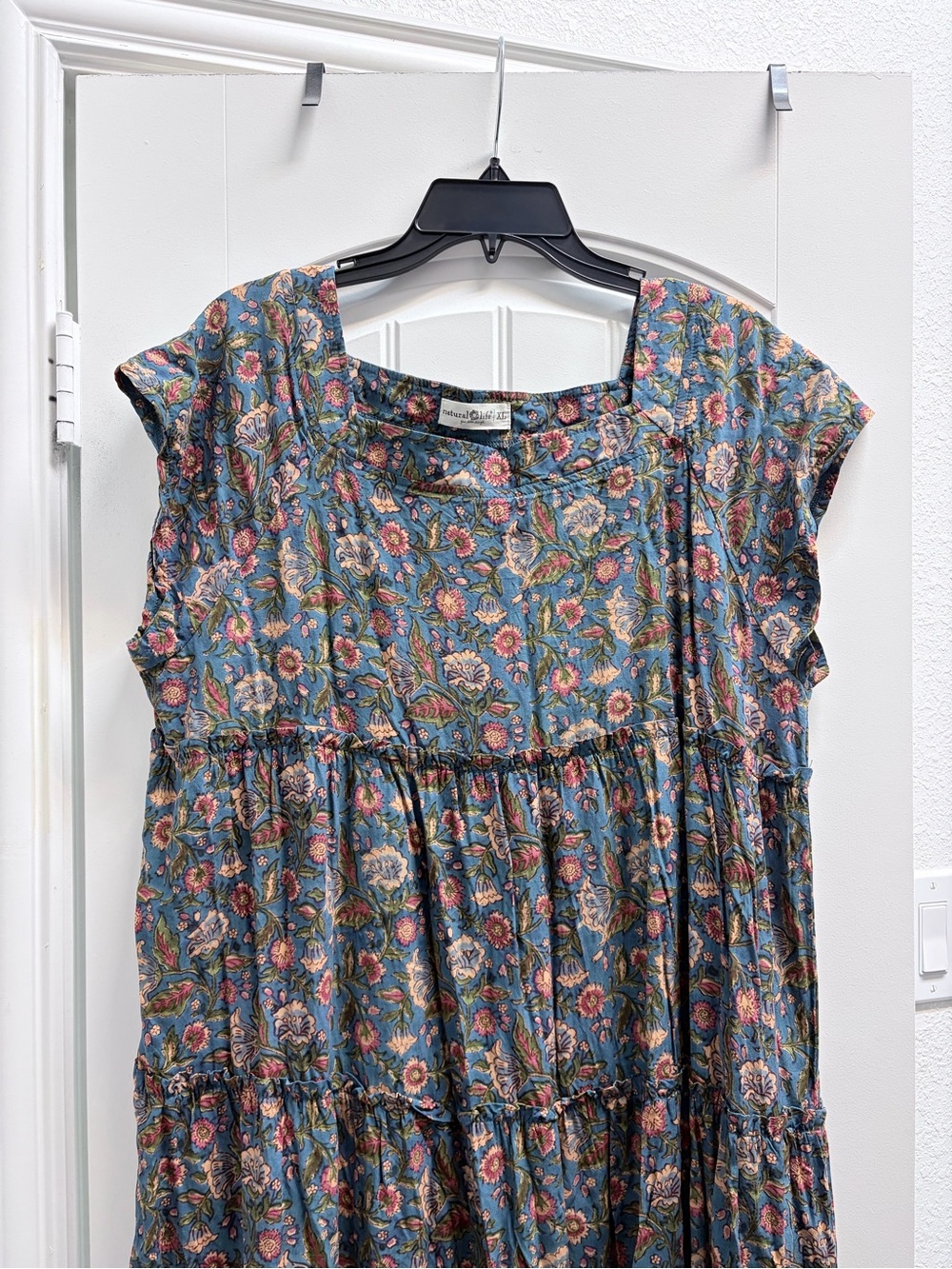 NATURAL LIFE Blue Floral Tiered Tunic